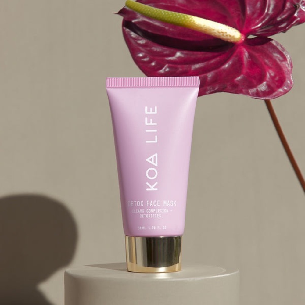 Koa Life Detox Charcoal Face Mask